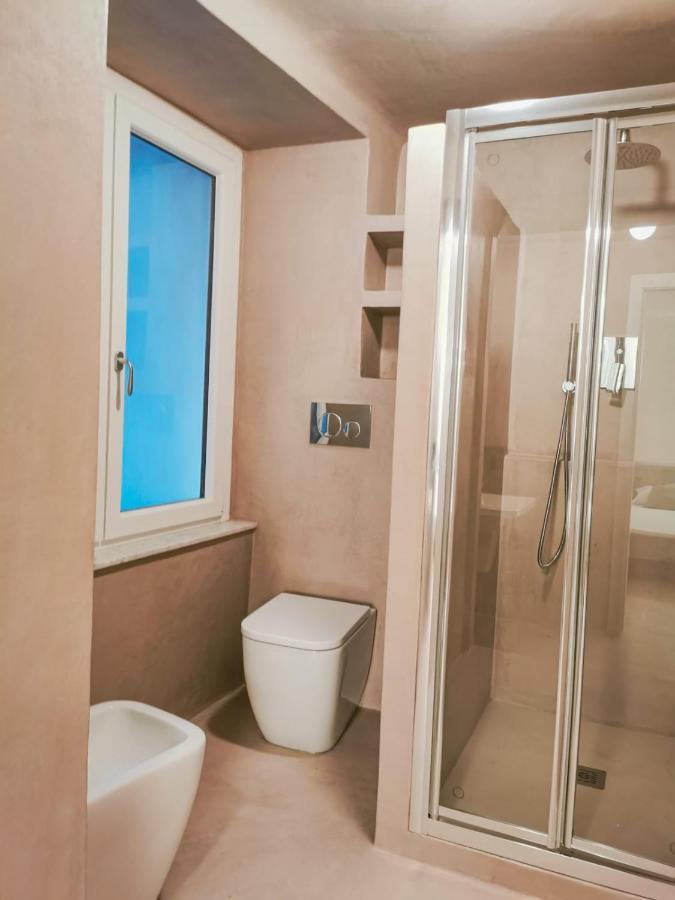 De Ville Guest House Генуя Екстер'єр фото