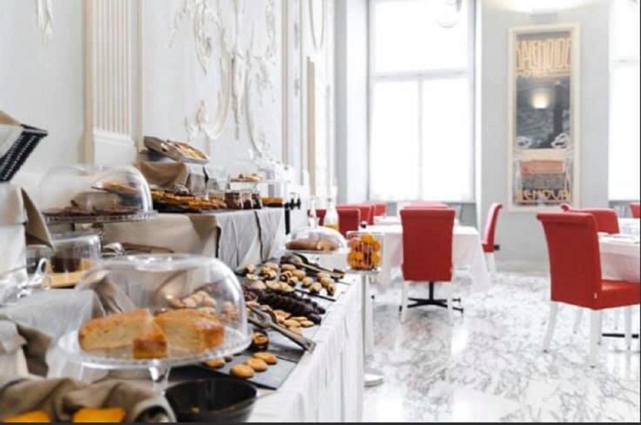 De Ville Guest House Генуя Екстер'єр фото
